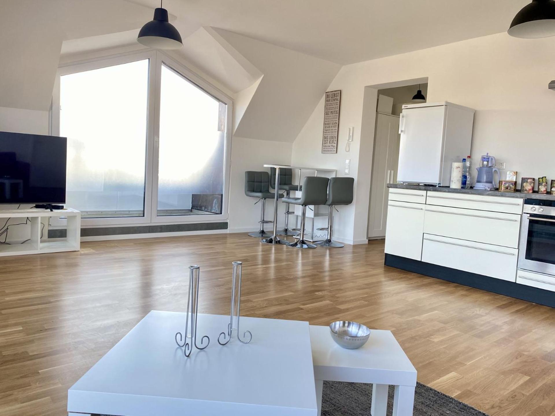 Schoenes Erwachen Im Frankfurter Penthouse Frankfurt pe Main Exterior foto