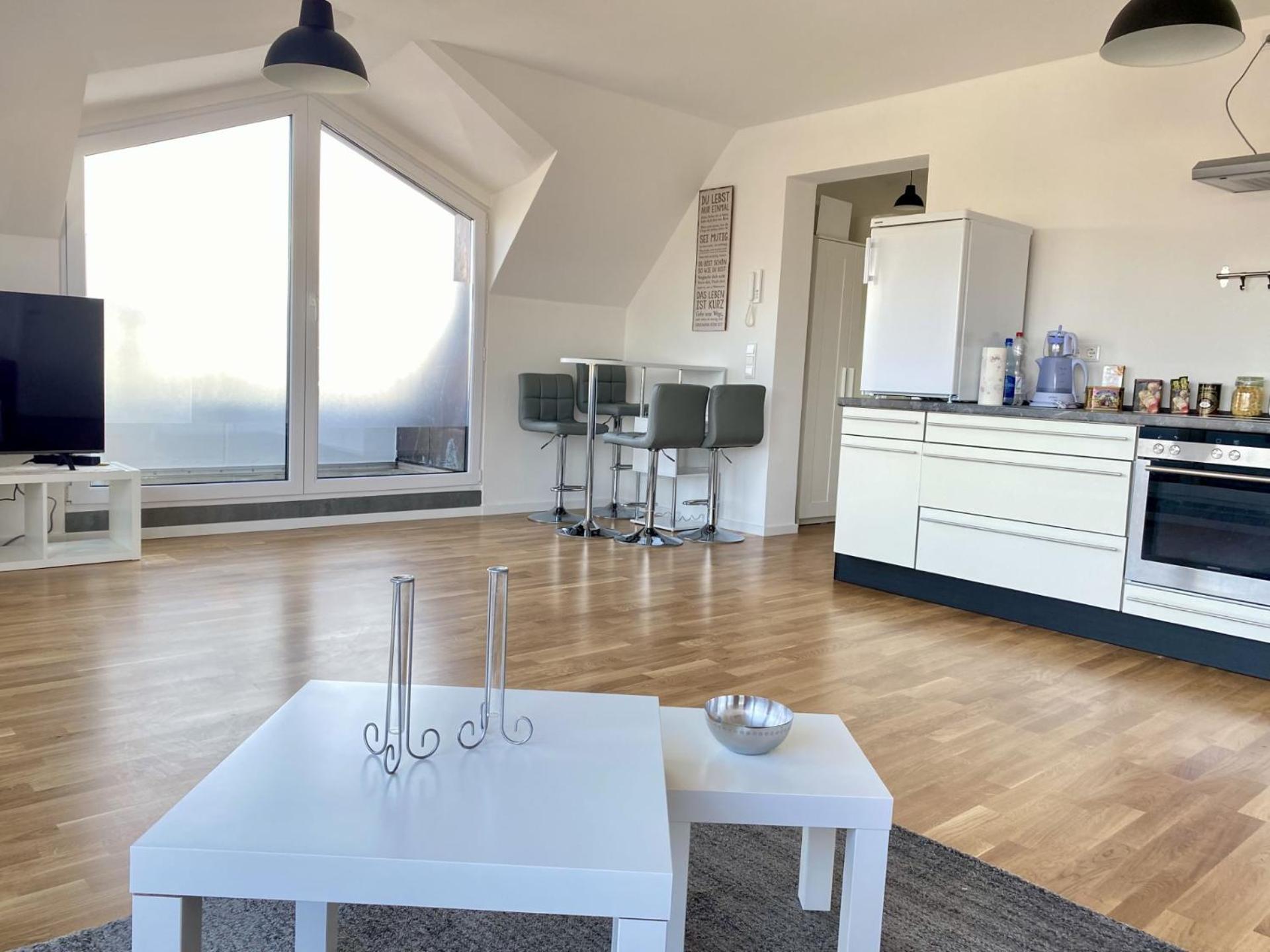 Schoenes Erwachen Im Frankfurter Penthouse Frankfurt pe Main Exterior foto