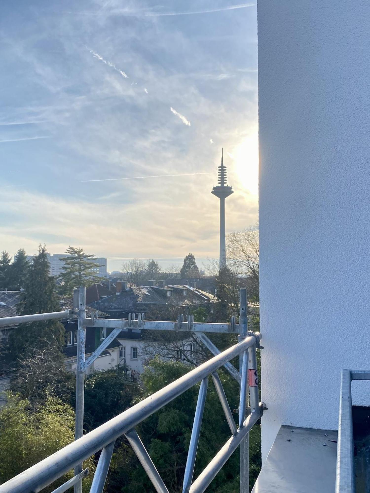 Schoenes Erwachen Im Frankfurter Penthouse Frankfurt pe Main Exterior foto